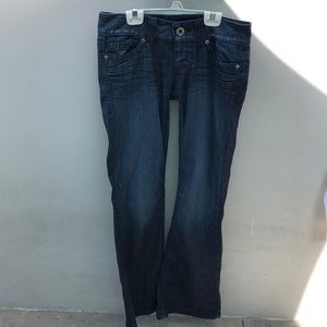 ☀️ Guess Flare Leg Jeans | 28